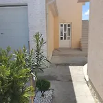דירה Tolosi